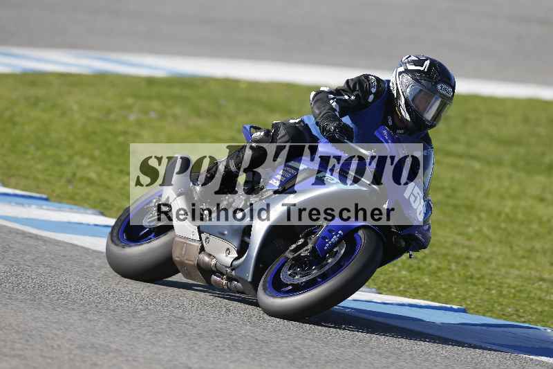 /02 28.-31.01.2025 Moto Center Thun Jerez/gruen-green/158